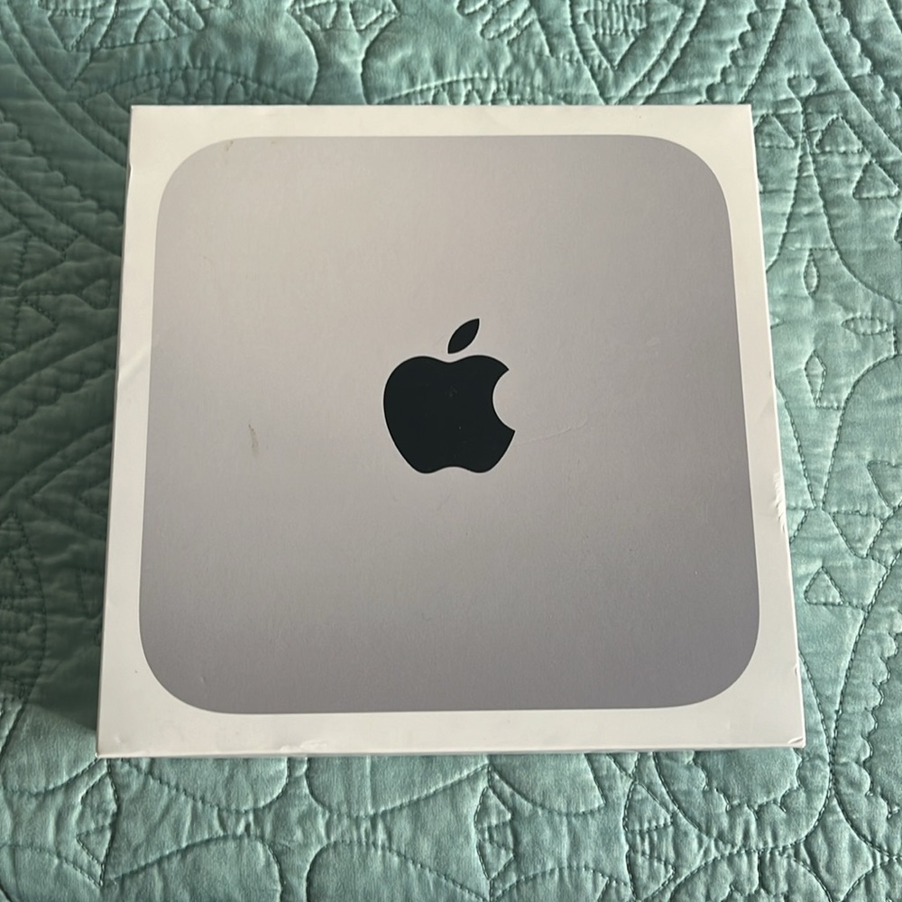 Mac mini M1 8GB Memory 512GB SSD - Picture 5 of 8